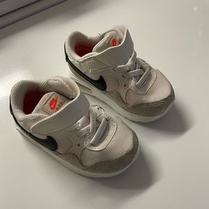 Toddler Nike Air Max Size 5C